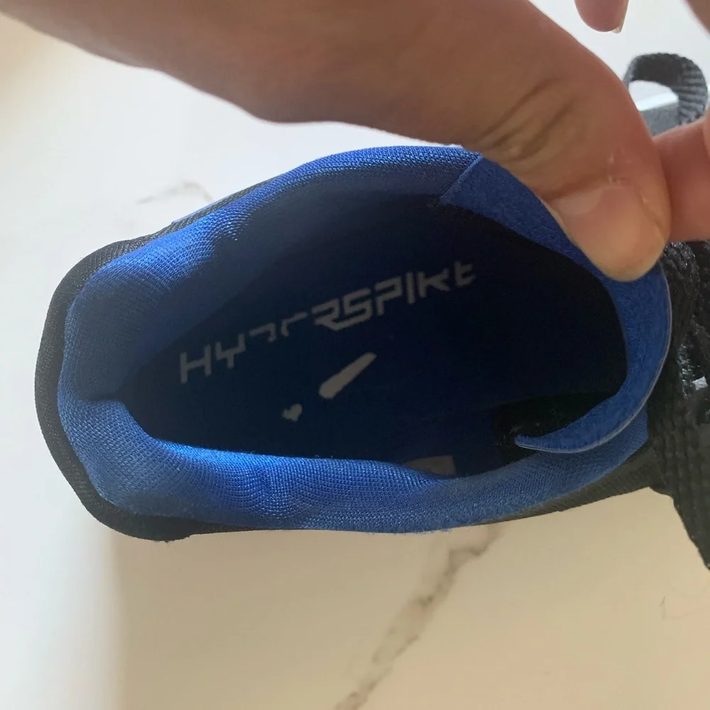 Nike Volleyball or Basketball Court Shoes - Picture 5 of 5